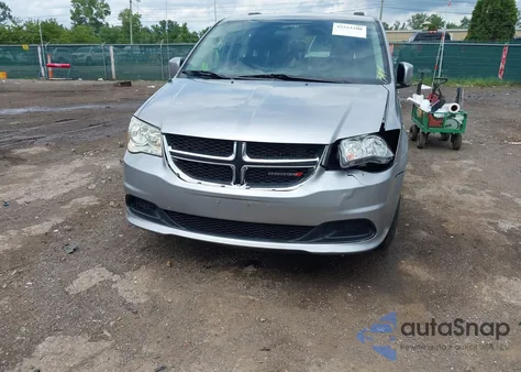 2016 Dodge Grand Caravan Sxt z USA, uszkodzony, nr VIN 2C4RDGCG1GR179128